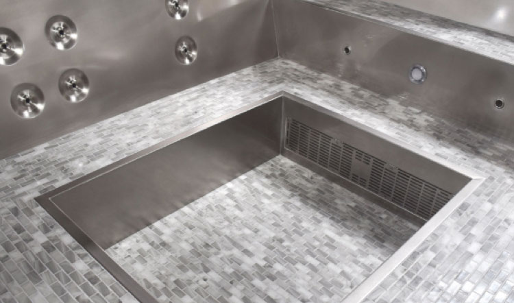 Bradford stainless steel hot tub